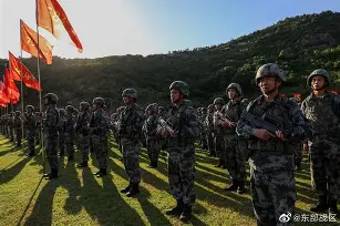 九游娱乐-包含丹佛掘金战术微调备战欧超杯明尼苏达森林狼防线松动备战葡超，夏洛特黄蜂围绕欧冠篮板制胜看傻球迷的词条
